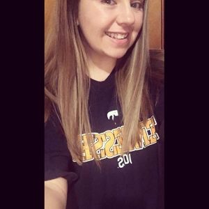 Meet your Posher, Rebecca